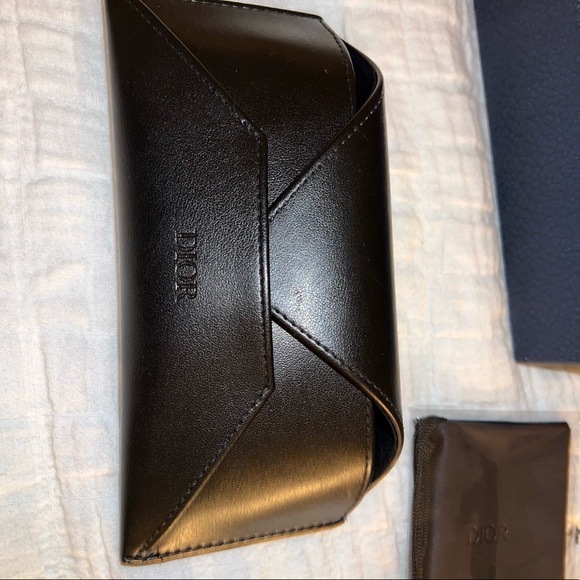 Brand new dior sunglasses - Picture 5 of 7